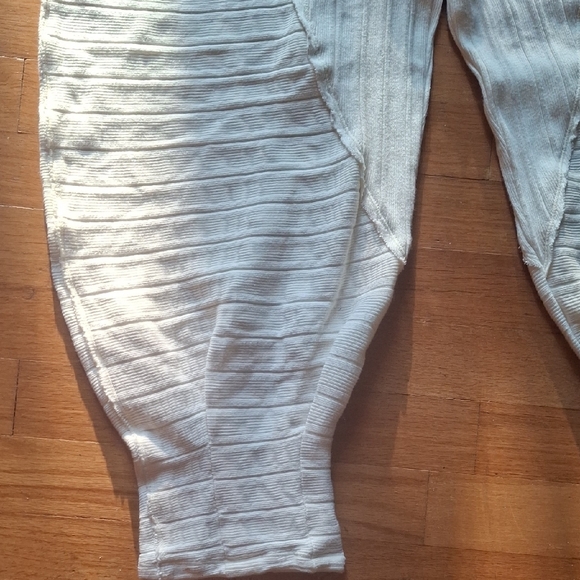 FP Movement by Free People White Textured Fabric - Picture 7 of 12